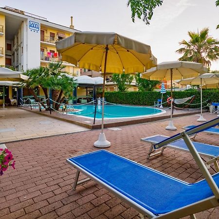 Hotel Miramare - Сільві-Марина Екстер'єр фото