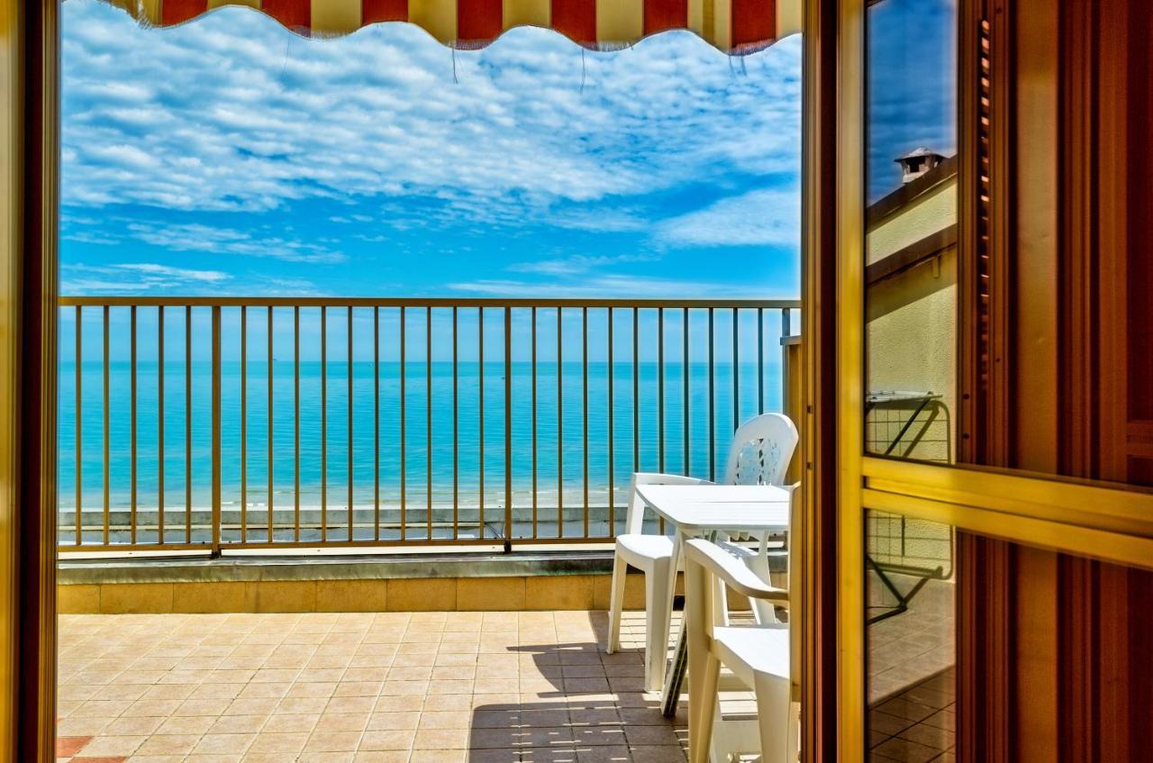 Hotel Miramare - Сільві-Марина Екстер'єр фото